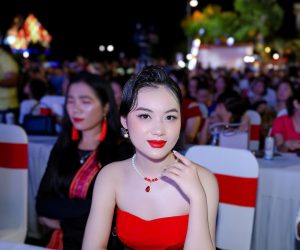 CỘNG ĐỒNG MẠNG VUI MỪNG TRƯỚC SỰ TRỞ LẠI CỦA VŨ QUANG NGỌC BẢO TẠI CHUNG KẾT HOA HẬU DOANH NHÂN HÒA BÌNH 2024